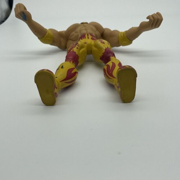 WWE Hulk Hogan Jakks Pacific Flex'ems Wrestling Figure 2002 WWF Bendable Rubber - Picture 5 of 5
